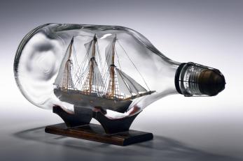 Nave in bottiglia